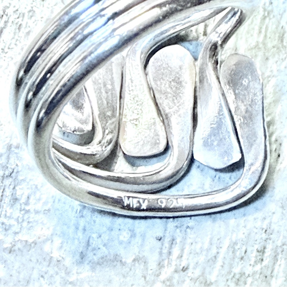 Sterling Silver 925 Artisan Triple Band Hammered Statement Ring - Picture 6 of 8